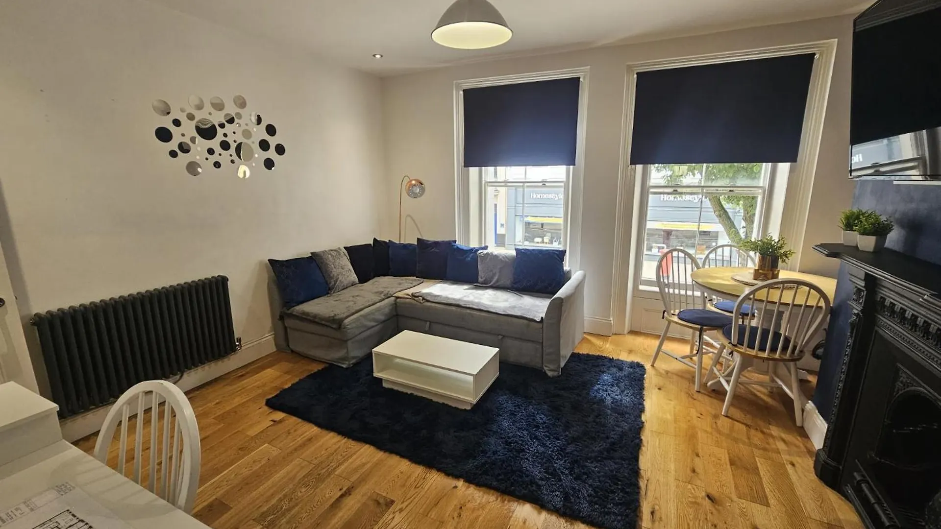 Apartamento Hu1 Triplex City Centre Gem Sleeps 6 H7 Kingston upon Hull